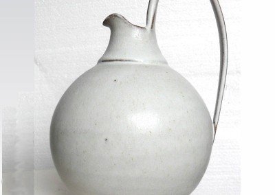loop handle jug